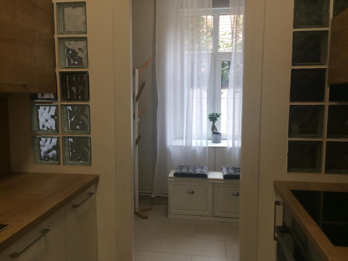 Appartement Magnolia Apartman à Sopron Extérieur photo