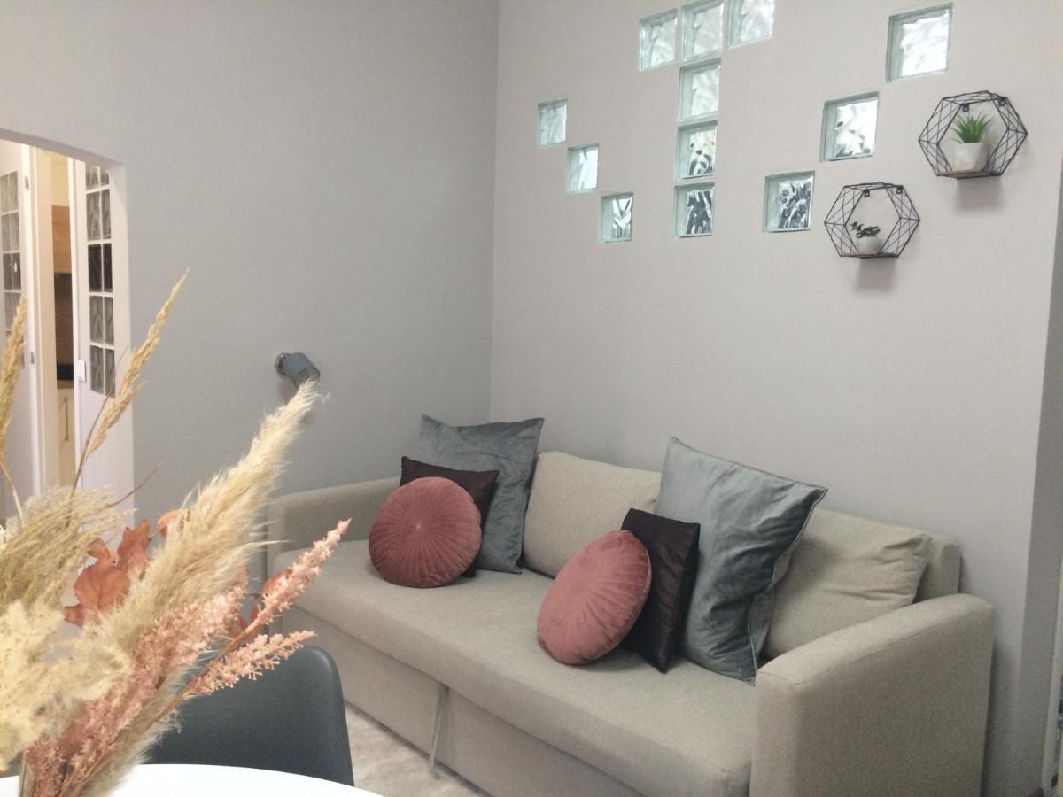 Appartement Magnolia Apartman à Sopron Extérieur photo
