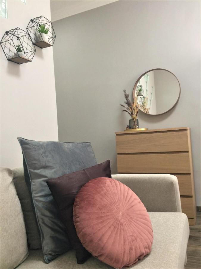 Appartement Magnolia Apartman à Sopron Extérieur photo